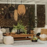 Sustainable interior design in Costa Rica with local materials and bioclimatic features